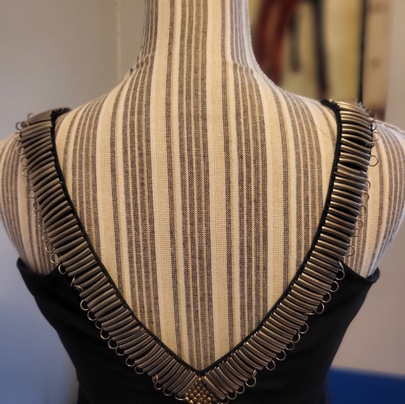 Women's top - Picture 4 of 5